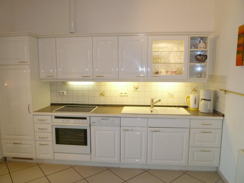 Apartment Ferienwohnung Yachthafenidyll - Direkte Wasserlage Am Hafen Karlshagen
